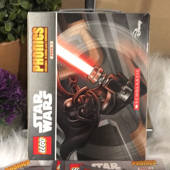 Lego Star Wars Scholastic Phonics Pack - Picture 5 of 13